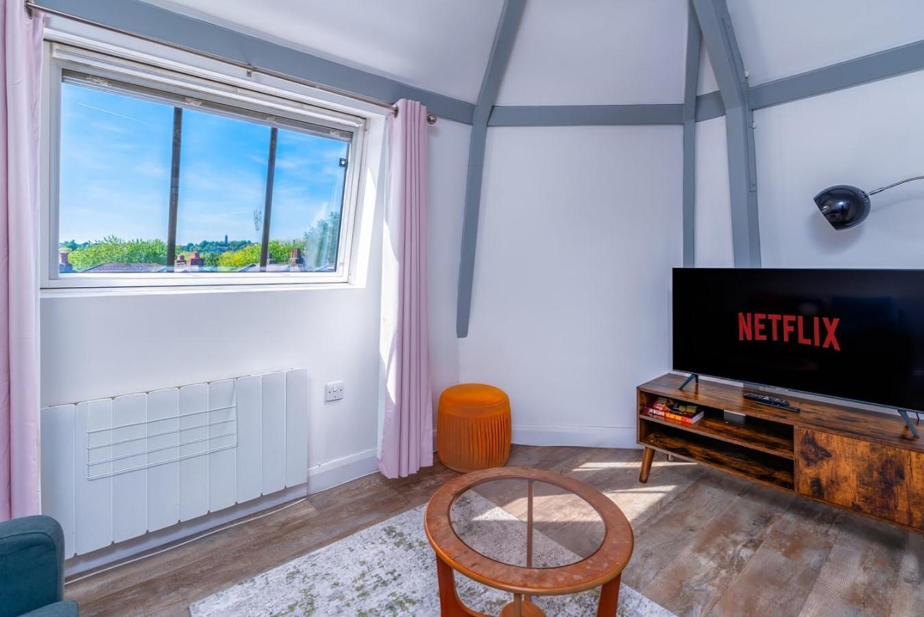 Apartamento Modern Serviced Appartment: Short Walk To Centre Bristol